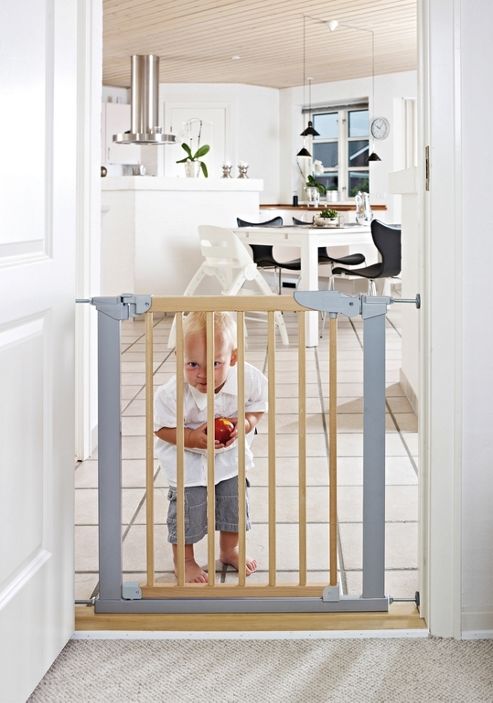 Image of Babydan True Pressure Avantgarde Indicator Gate Silver Beech
