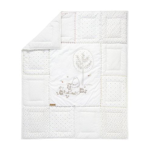 Image of Classic Winnie The Pooh Quilt