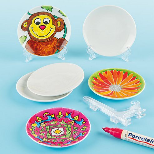 Image of Mini Porcelain Plates & Stands For Children (pack Of 5)