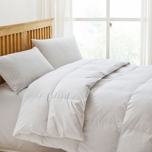 Image of King Duvet 13.5 Tog Hollowfibre And 2 Pillows