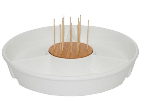 Image of Gusta 22.3cm Glazed Porcelain Serving Dish In White