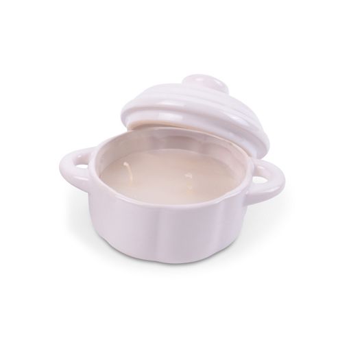Image of Ceramic Casserole Dish Scented Candle For The Home - Sweet Bread Scent