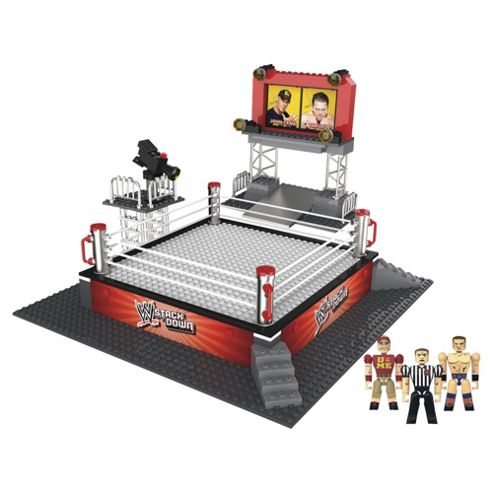 Image of Wwe Stackdown Battle Brawlin Ring Set With 3 Figures