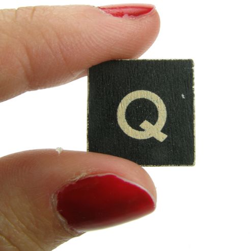 Image of Magnetic Letter - Q