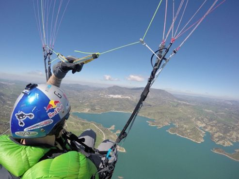 Image of 30 Minute Tandem Paragliding Flight