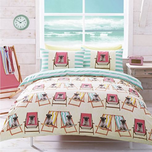 Image of Pug In A Deckchair Single Duvet