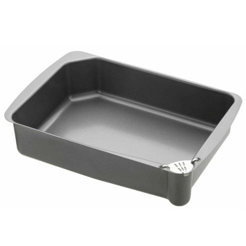 Image of Master Class Non-stick Roasting Pan With Pouring Lip
