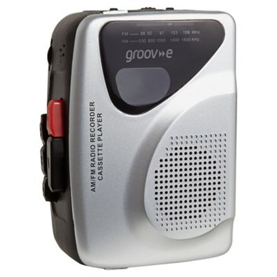 Groov-e Retro Personal Cassette Player with Radio