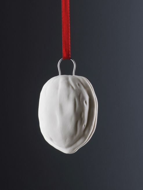 Image of Weimar Walnut Christmas Tree Decoration (set Of 2)