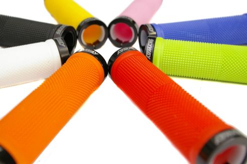 Image of Skyway Tuff Handlebar Locking Grips (pair) - Green