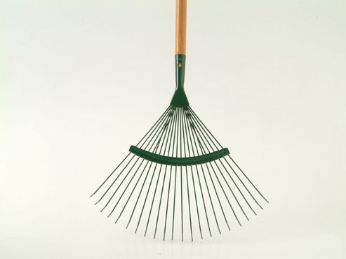 Image of Home Gardener R1673 Lawn Rake Wooden Handle 22 Tooth