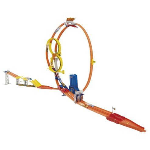 Image of Hot Wheels Super Loop Chase Race Track Set