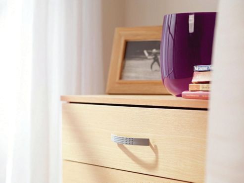 Image of Ideal Furniture Budget 4 Drawer Nighstand - Beech