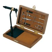 Shakespeare Fly Tying Kit
