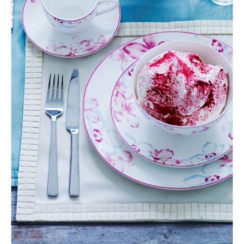 Image of Linea Cream Pleats Placemat In Cream