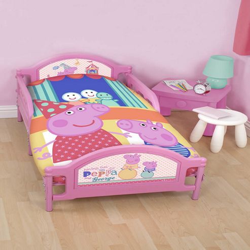 Image of Peppa Pig Toddler Bedding - Funfair
