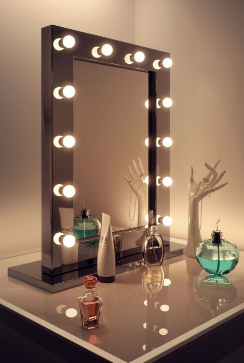 Image of High Gloss Black Hollywood Makeup Mirror With Warm White Led Lamps K112ww