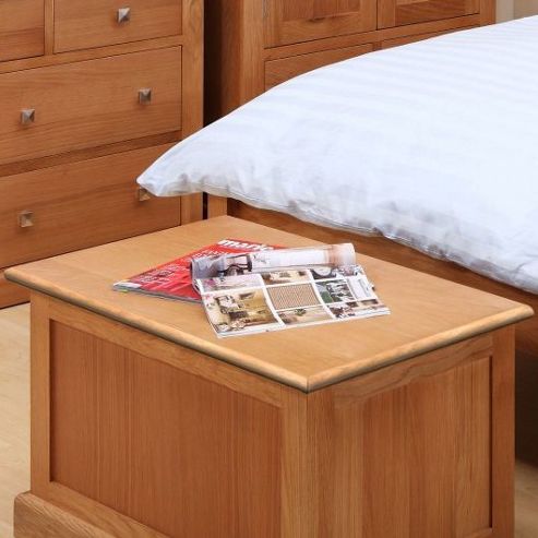 Image of Kelburn Furniture Pitkin Oak Blanket Box