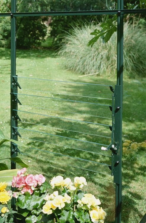 Image of Halls 5 Blade 18" Dk Green Louvre + Tgh Gls