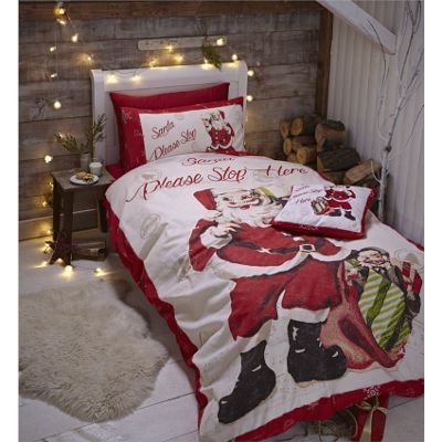 Buy Catherine Lansfield Retro Santa Christmas Duvet Cover Set