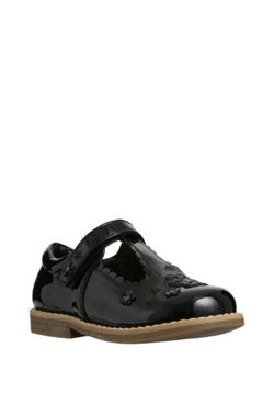 round toe ankle strap flats