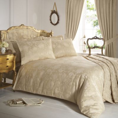 Buy Vantona Rose Damask Gold Quilt Cover Set King From Our King