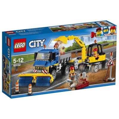 What are some ways to build your own LEGO city?